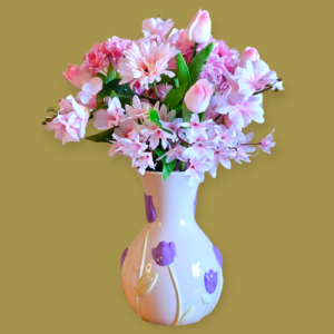 Lila Witte Tulpenvaas met Roze Kunstbloemen