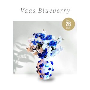 Kunstbloemen in Deco BlueBerry Vaas (inclusief vaas)